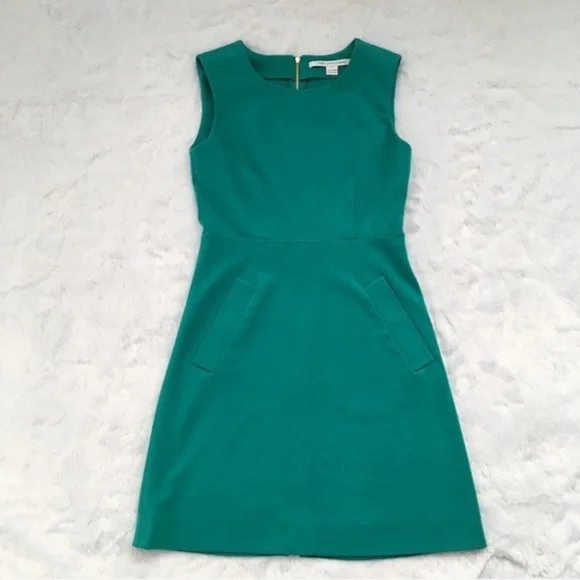 Like New Diane Von Furstenberg Turquoise Carpreena Mini Dress, size 2 - Picture 1 of 8